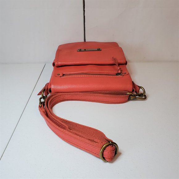 The Sak Pebbled Leather Organizer Crossbody Bag - Picture 5 of 15